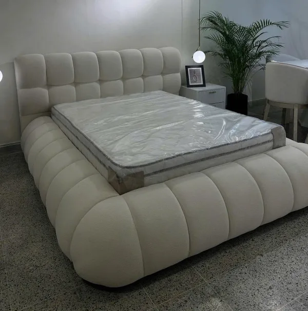 Giường bọc nệm cao cấp TTB19