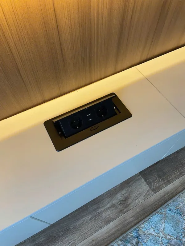 Hệ Tủ Tivi 42