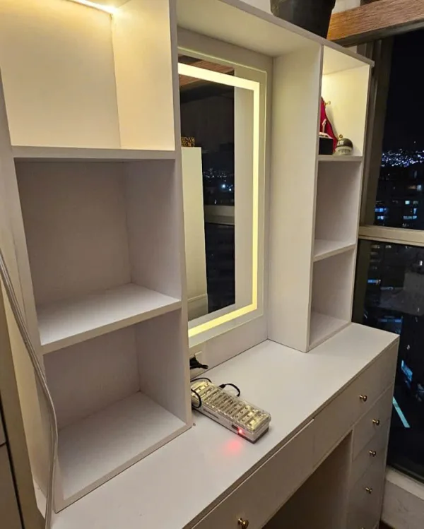 Bàn trang điểm cao cấp  03