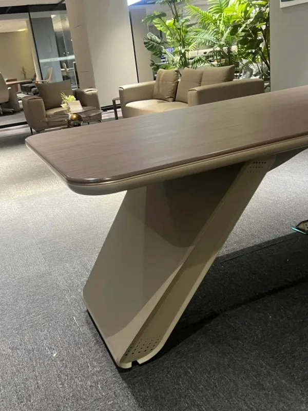 Bàn làm việc giám đốc + trưởng phòng BLVGD11