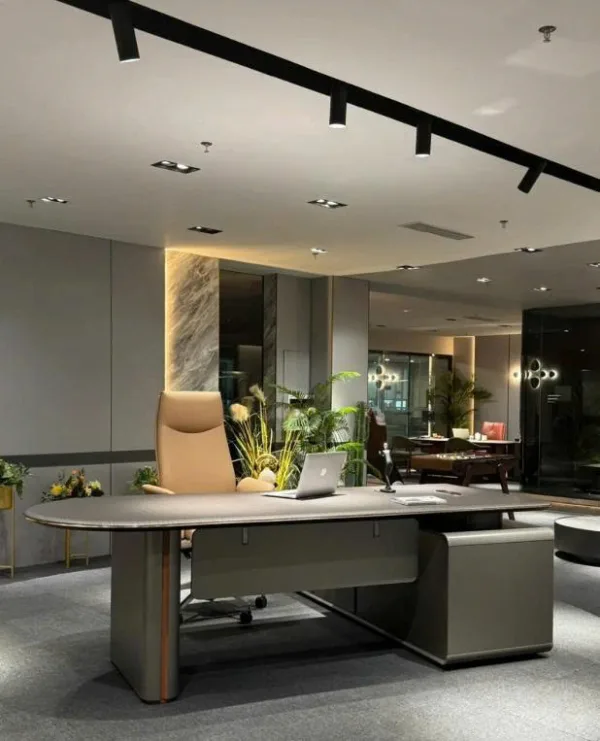 Bàn làm việc giám đốc + trưởng phòng BLVGD18