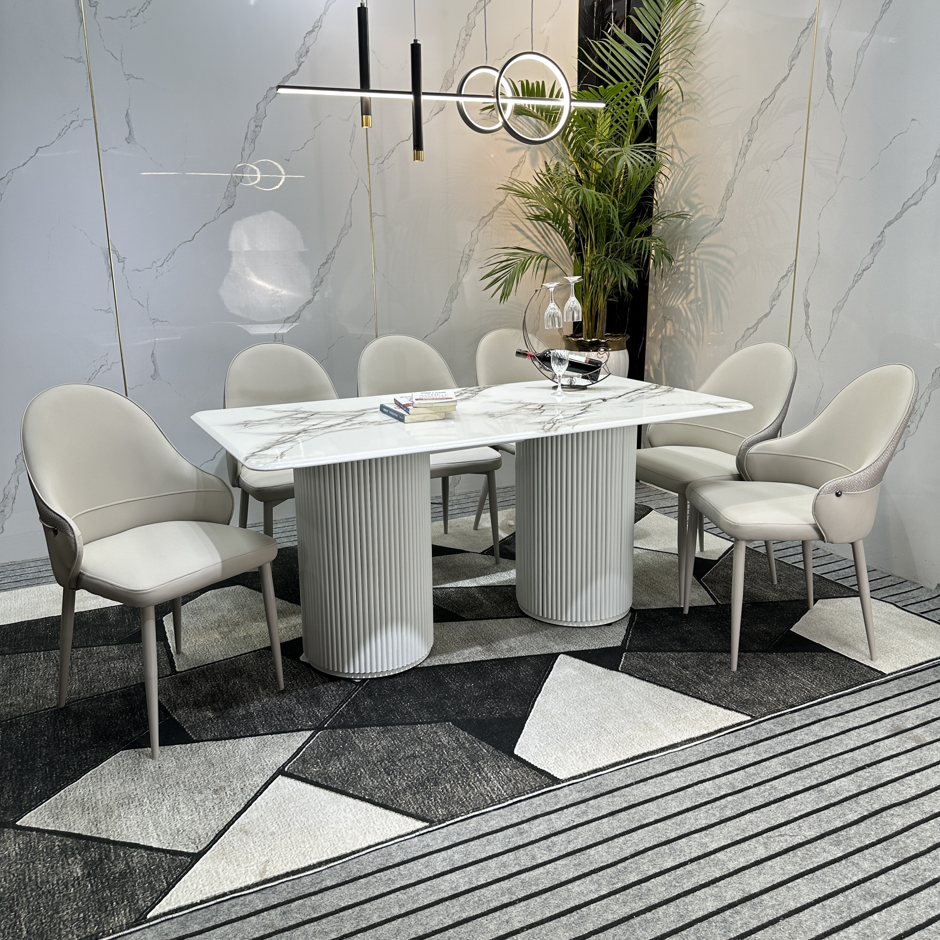 BÀN GHẾ BỌC DA CAO CẤP
MS33