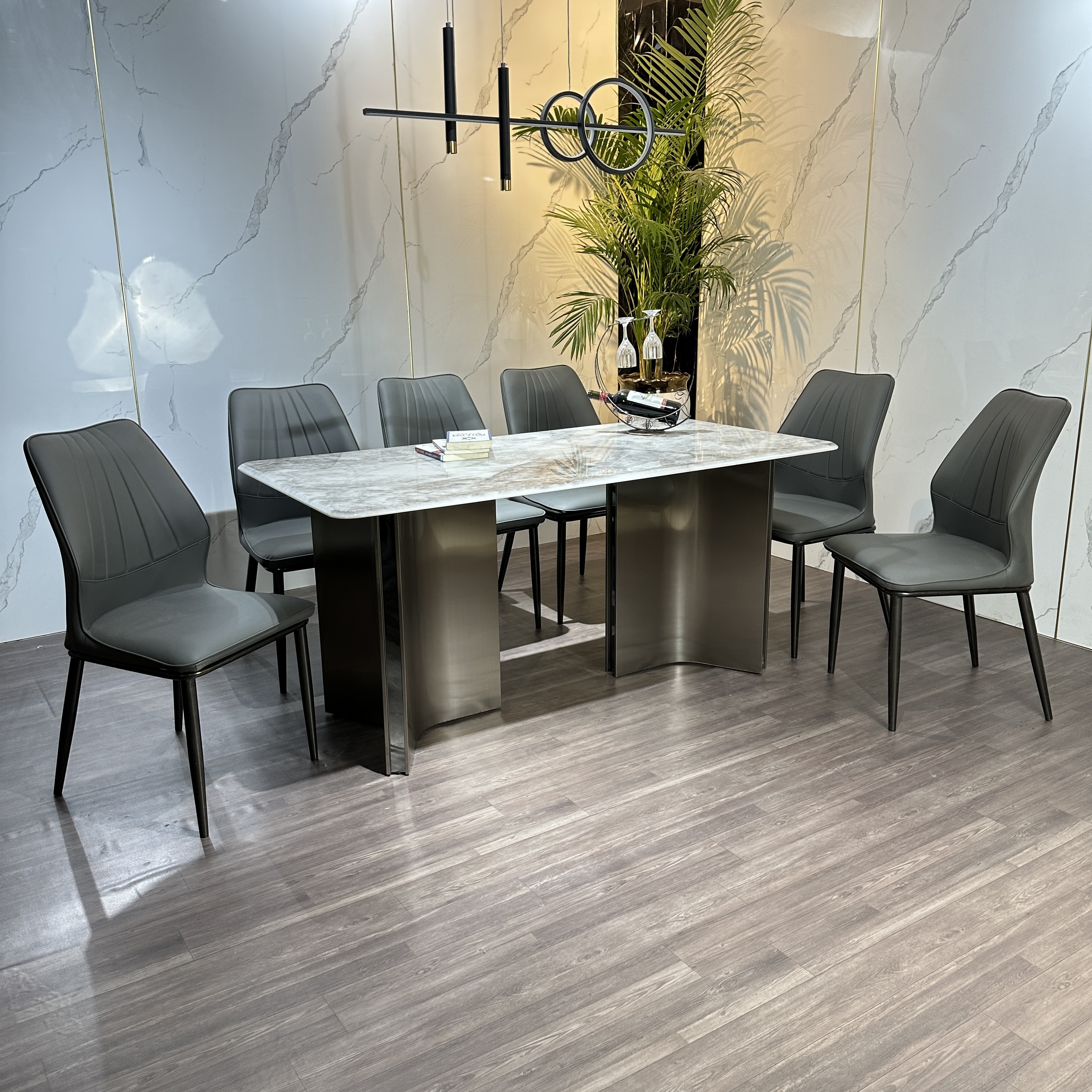 BÀN GHẾ BỌC DA CAO CẤP
MS44