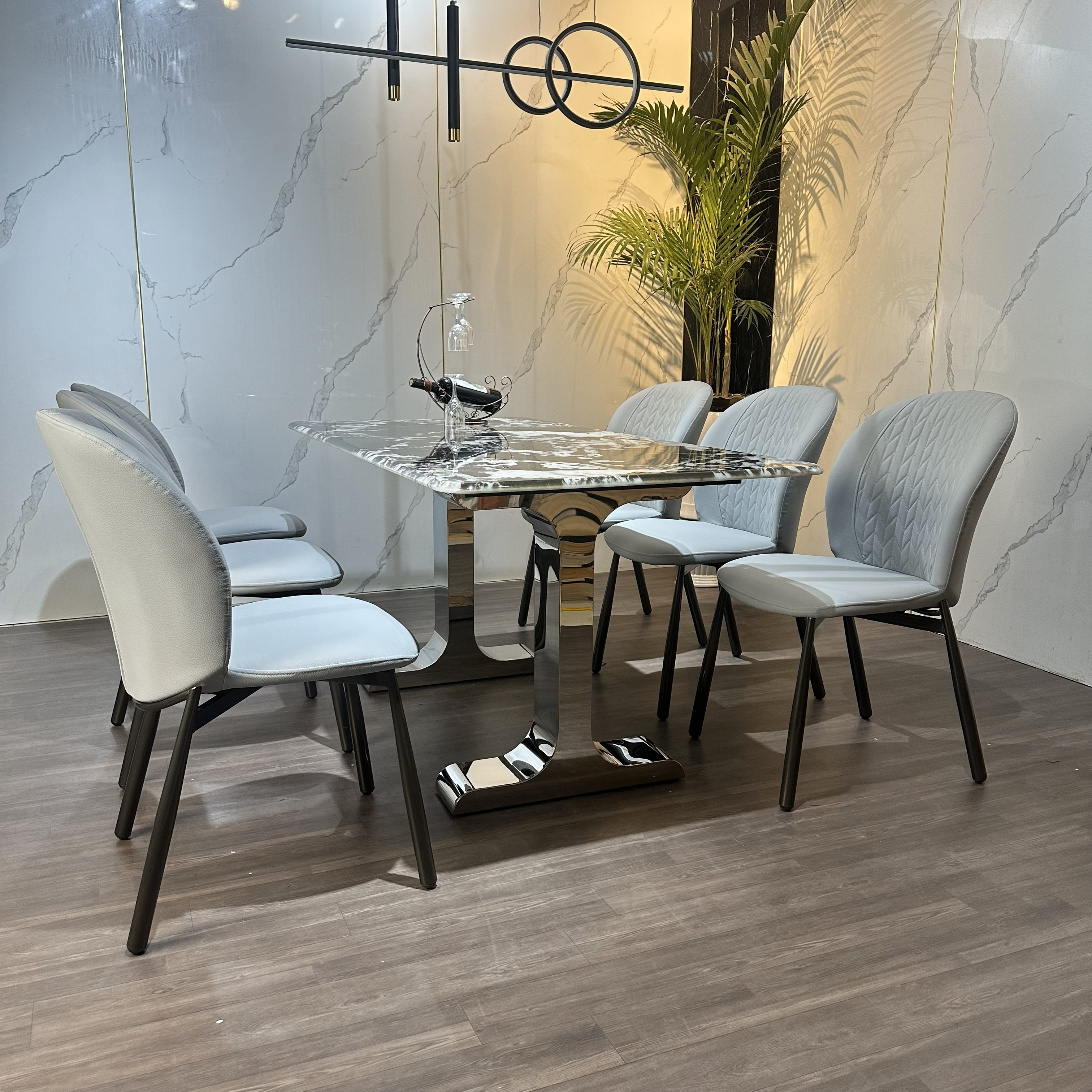 BÀN GHẾ BỌC DA CAO CẤP
MS53