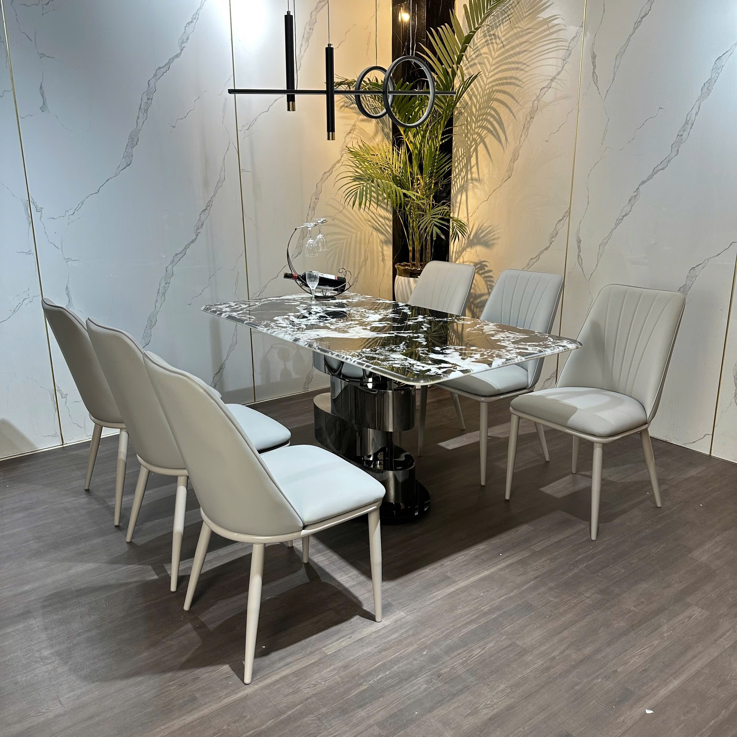 BÀN GHẾ BỌC DA CAO CẤP
MS68