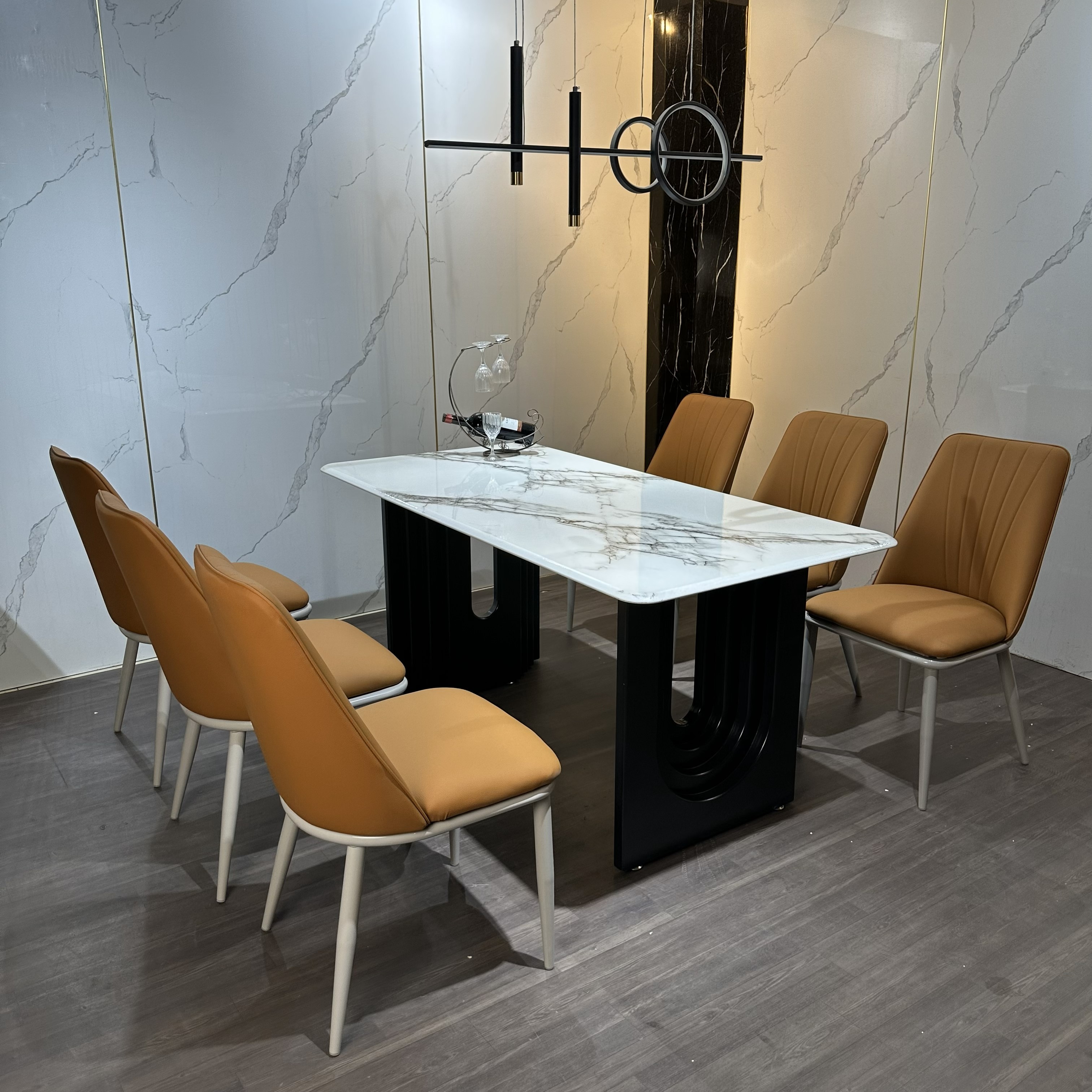 BÀN GHẾ BỌC DA CAO CẤP
MS69