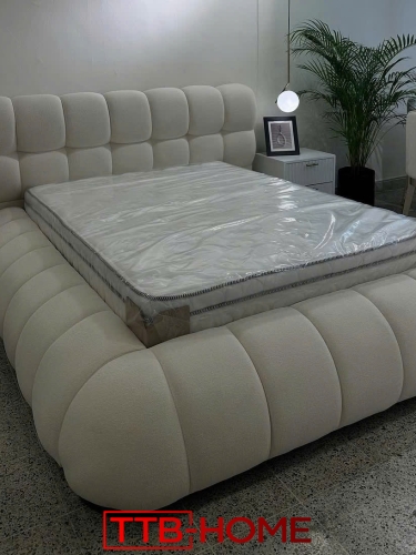 Giường bọc nệm cao cấp TTB19