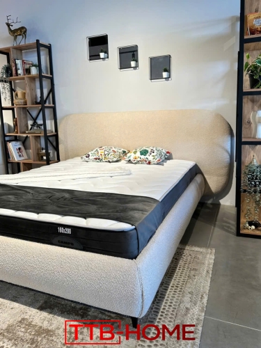 Giường bọc nệm cao cấp TTB30