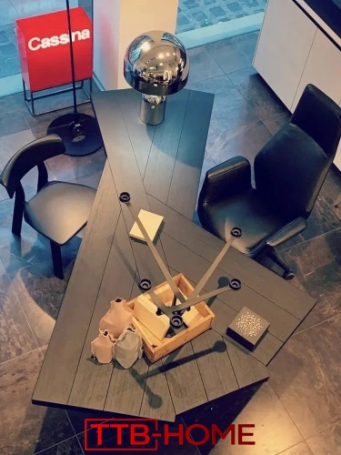 Bàn làm việc giám đốc + trưởng phòng BLVGD06