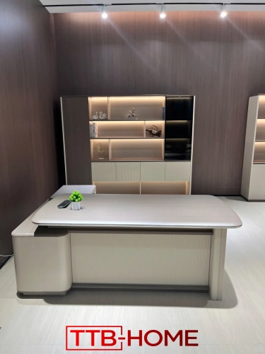 Bàn làm việc giám đốc + trưởng phòng BLVGD17