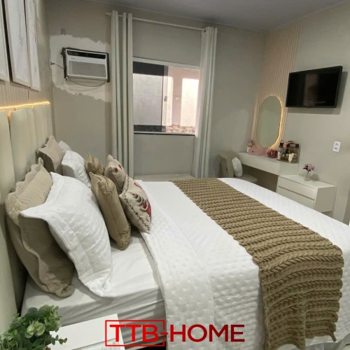 Giường bọc nệm cao cấp TTB17