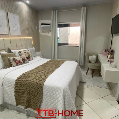 Giường bọc nệm cao cấp TTB17