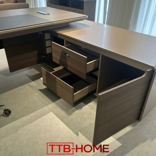 Bàn làm việc giám đốc + trưởng phòng BLVGD14